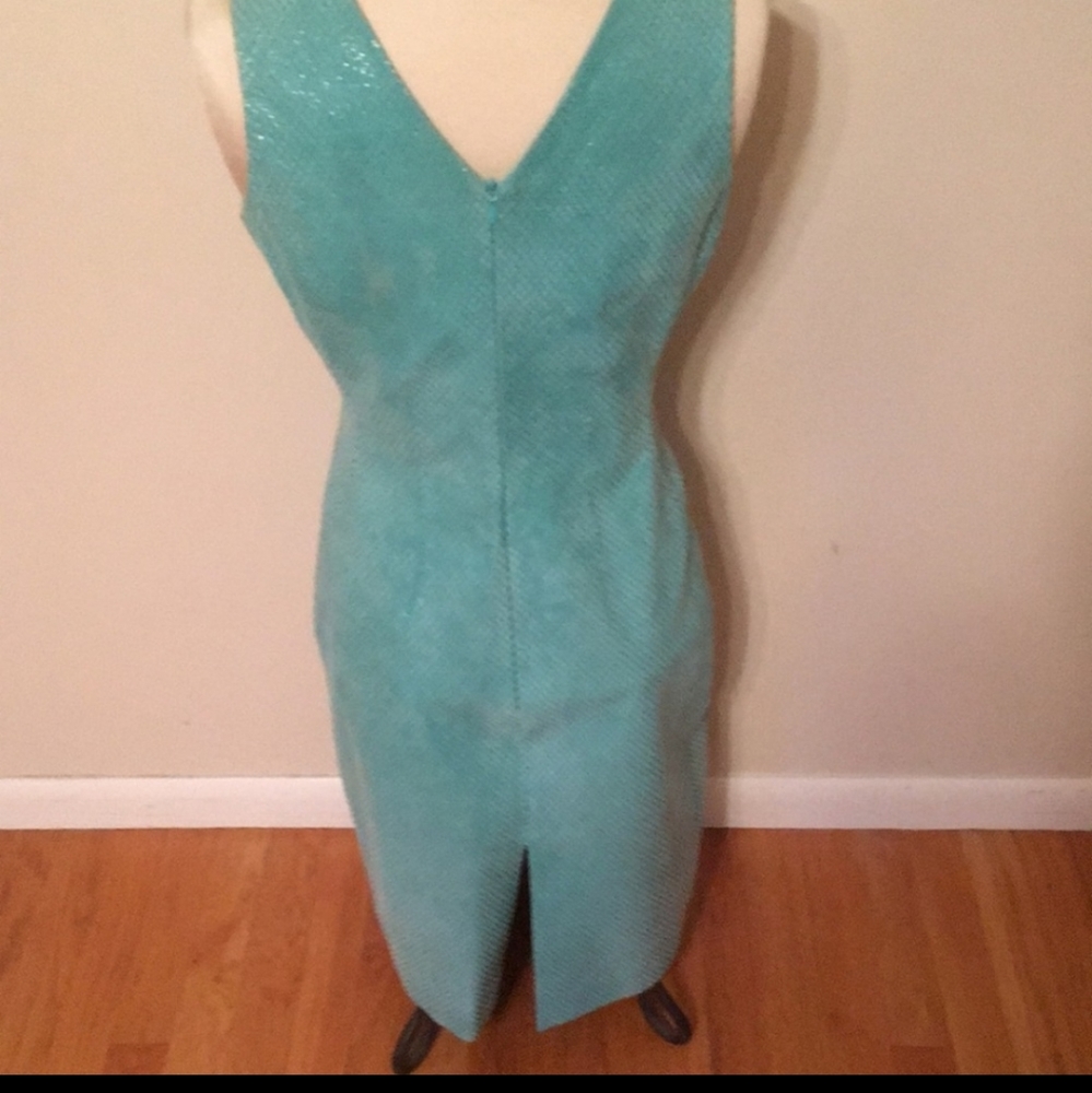 Dress - Picture 5 of 9